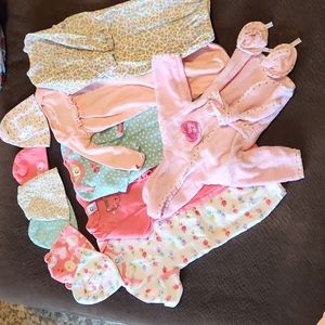 Lot of 5 baby girl gowns & more!